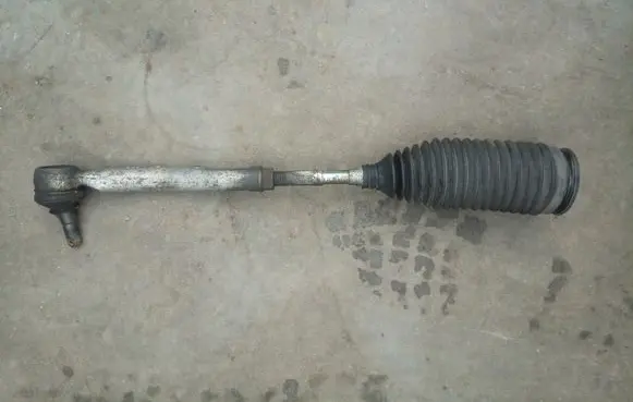 Toyota Yaris Steering wheel axle