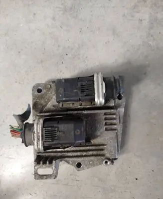 Opel Astra H Engine control unit/module 12230740