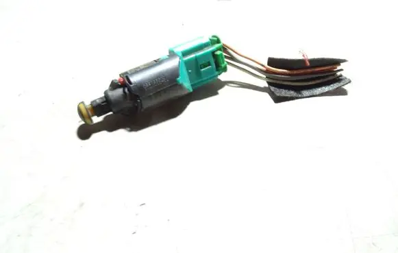 Citroen C4 I Brake pedal sensor switch 9650688480