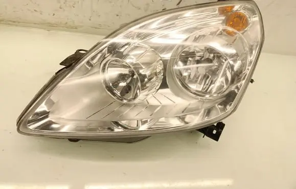 Opel Zafira B Headlight/headlamp 20A726B