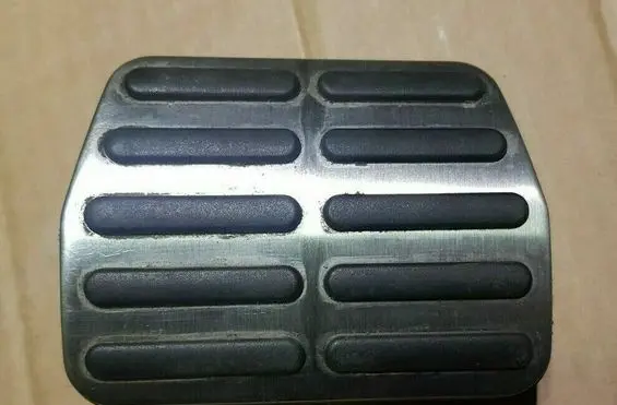Volkswagen Golf V Brake pedal 1K0723131