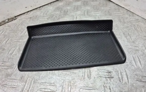 Skoda Octavia Mk2 (1Z) Panel drawer/shelf pad 1Z0857938B