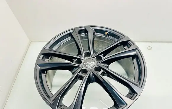 KIA EV6 R20 alloy rim