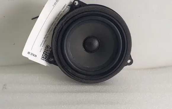 Mini Cooper Countryman F60 Front door speaker 8715685 105975 65138715685