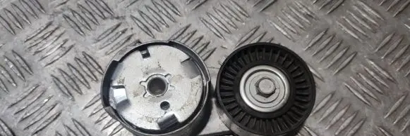 Dodge Challenger Generator/alternator belt tensioner 05184617