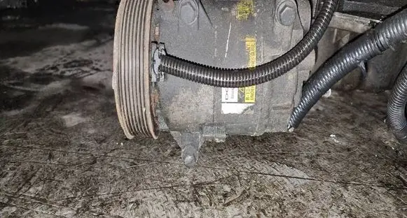 Nissan Primera Air conditioning (A/C) compressor (pump) 8200309193