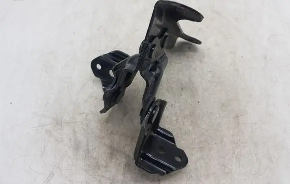Toyota Auris 150 Tailgate/trunk/boot hinge NOCODE