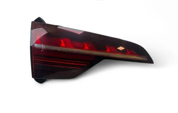 Audi A4 S4 B9 8W Tailgate rear/tail lights 8W9945093AC 8W9945093