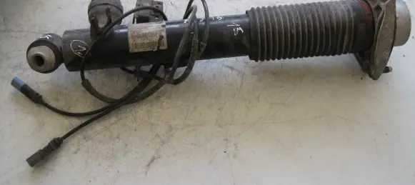 BMW X5 F15 Rear window strut damper 6867867
