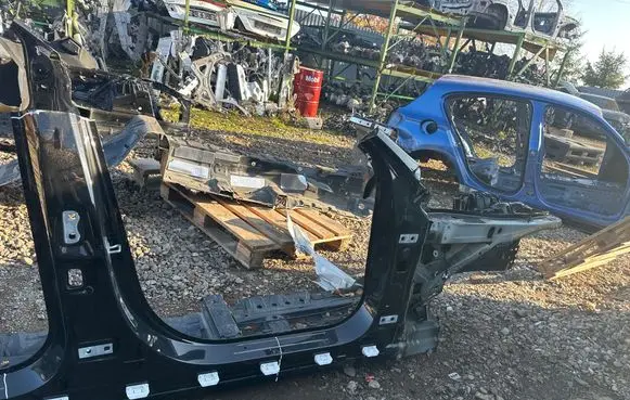 Front quarter panel
