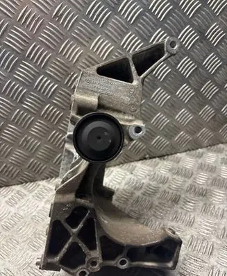 BMW X1 E84 Generator/alternator bracket 7802639 13992010
