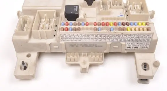 Volvo V50 Fuse box set 31254903