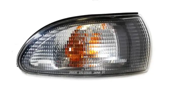Mitsubishi Galant Front indicator light 21037833