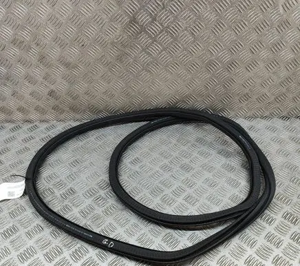 BMW 3 E90 E91 Rubber seal rear door A2476920400