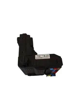 Volvo XC70 Fuse module 30786889 28087583 00007122323