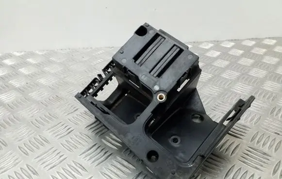 Volkswagen Golf VI Fuse box cover 1K0907361C 1K0937540B