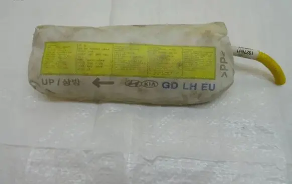 Hyundai i30 Seat airbag 88910A6000