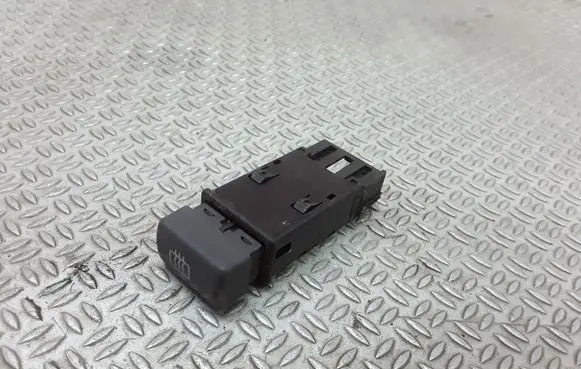 Land Rover Freelander Windscreen/window heater switch