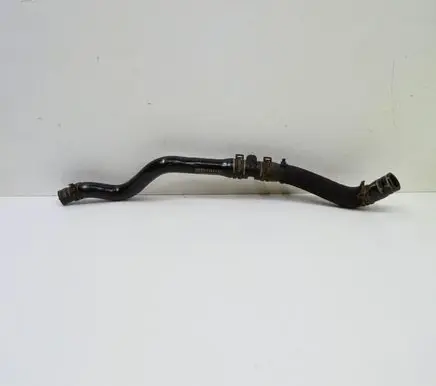 Audi Q7 4L Engine coolant pipe/hose 7P8121051F