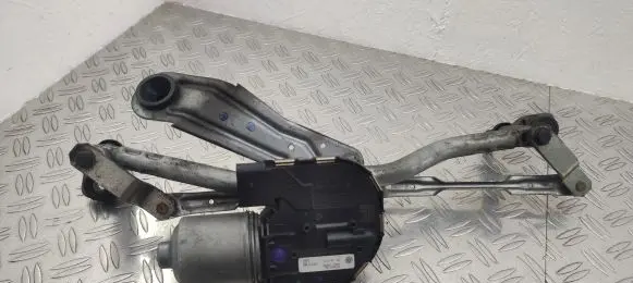 Volkswagen Touran III Front wiper linkage and motor 5TC955119A 5TC955023A