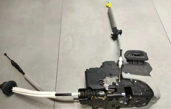 Rear door lock