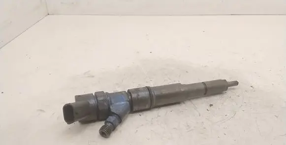 Fuel injector
