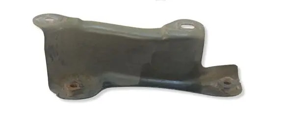 Lexus IS 220D-250-350 Fender mounting bracket 
