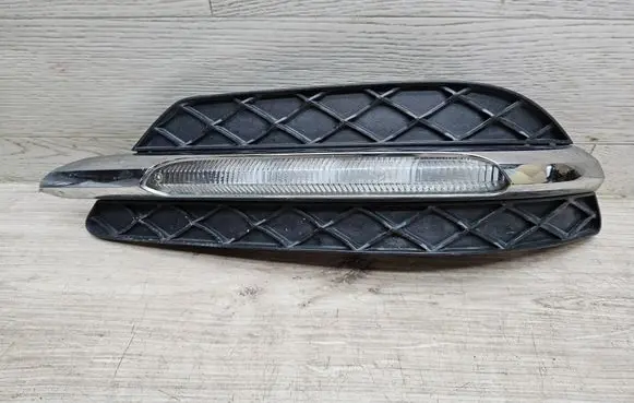 Mercedes-Benz C W204 LED Daytime headlight A2049068900