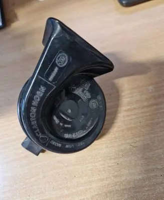 BMW 5 F10 F11 Horn signal 4871993 7279782