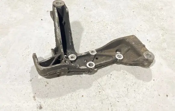 Skoda Octavia Mk2 (1Z) Front subframe