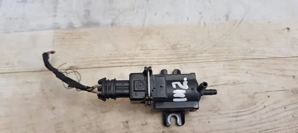 Opel Zafira B Turbo solenoid valve 72244800