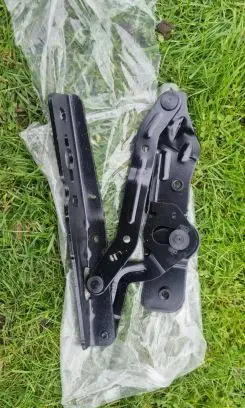 Ford Ecosport Engine bonnet/hood hinges 6103