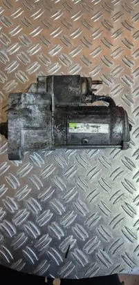 Renault Laguna II Starter motor 8200237594