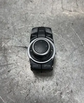 BMW 5 E60 E61 Head unit multimedia control 9189048