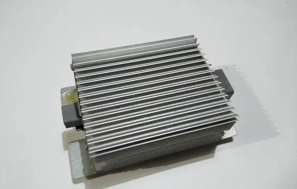 Ford Mustang V Sound amplifier AR3T-18C808
