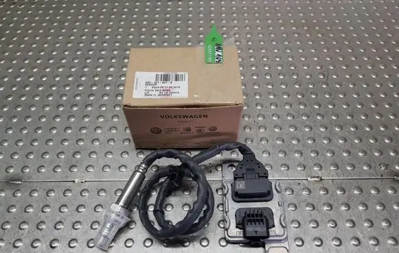 Audi Q5 SQ5 8R Lambda probe sensor S26371169 8R0907807R 8R0907807L
