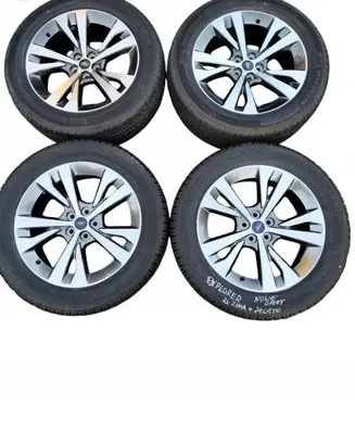 Ford Explorer R20 alloy rim 