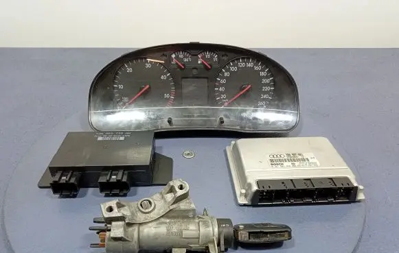 Volkswagen PASSAT B5 Engine control unit/module ECU 3B0907401