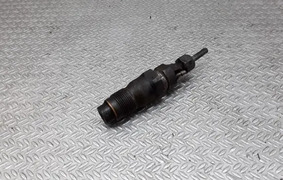 BMW 5 E39 Fuel injector KCA21S71