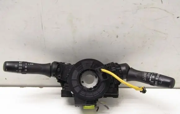 Suzuki Swift III Headlight wiper switch 