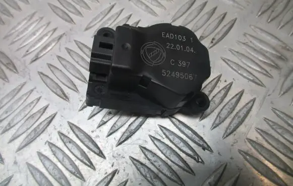 Alfa Romeo GT A/C air flow flap actuator/motor 52495067