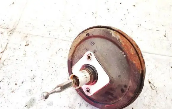 Audi A4 S4 B5 8D Brake booster 8d0612105