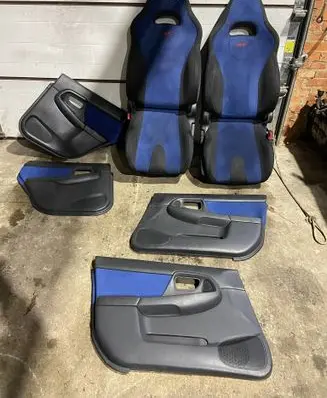 Subaru Impreza II Seat and door cards trim set 