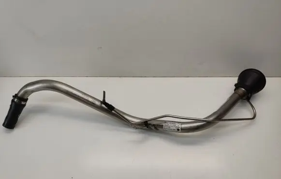 Fuel tank filler neck pipe