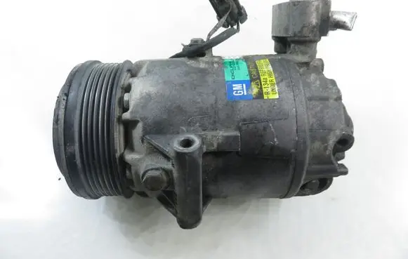 Opel Astra H Air conditioning (A/C) compressor (pump) 13124754