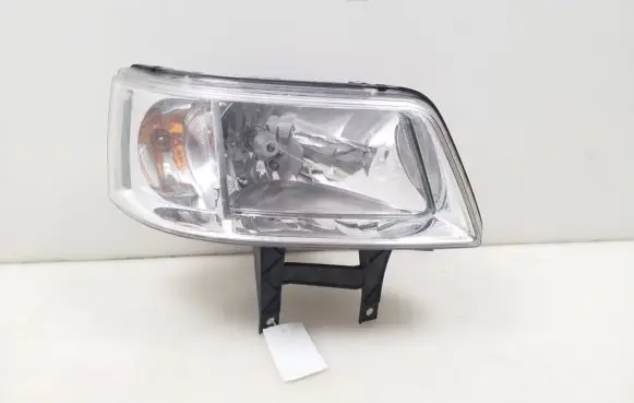 Volkswagen Transporter - Caravelle T5 Headlight/headlamp 7H1941016