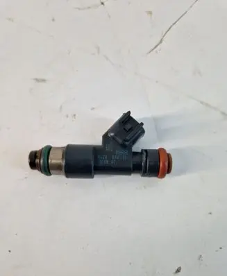 Volvo S80 Fuel injector 7g9nac