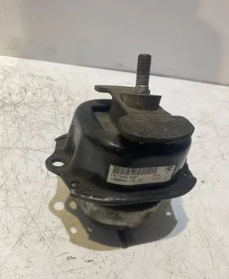 BMW X5 E70 Engine mount bracket P678441601 16004212