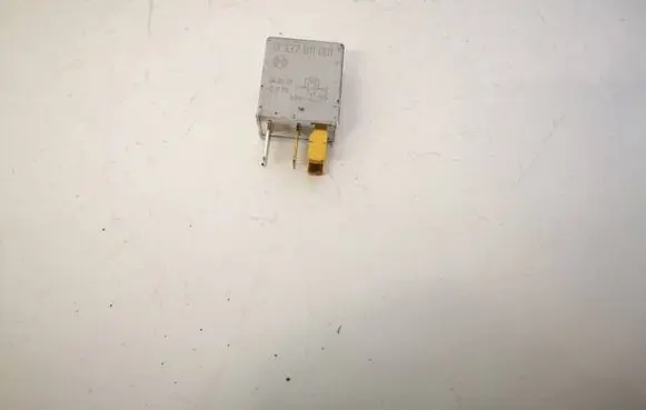 Toyota Corolla Verso AR10 Other relay 9008087019