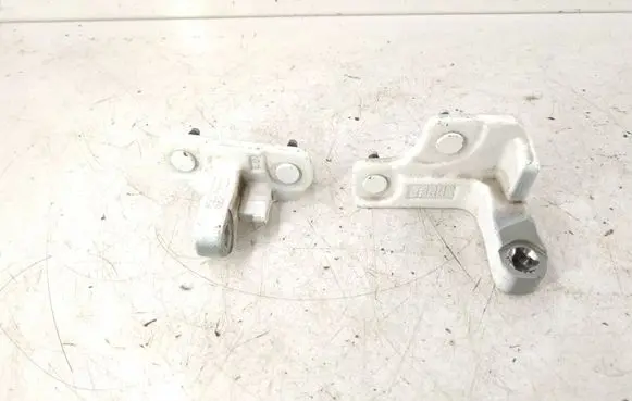 Mercedes-Benz GLC X253 C253 Rear door upper hinge X2531702 2057300537